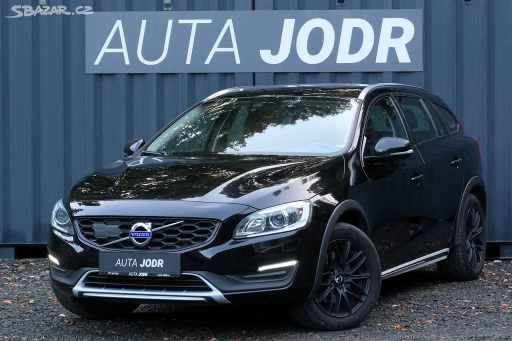 Volvo V60, 2.4 D4 Cross Country,ČR, Tažné